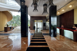 Accra Marriott Hotel Lobby.JPG